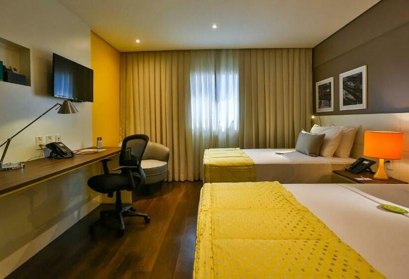 수피리어 룸, Quality Hotel Flamboyant