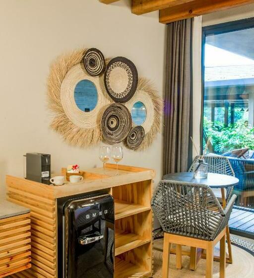 デラックススイート, El Lugar Del Que Te Hable Hotel Boutique