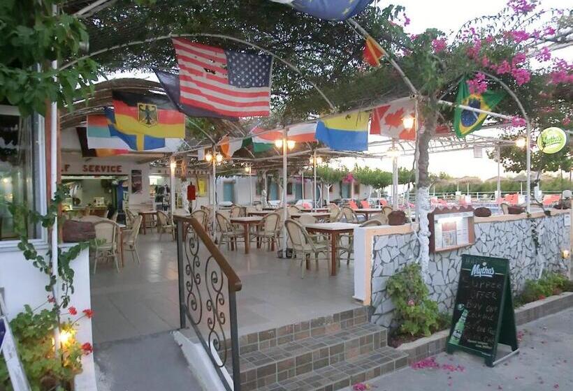 Standard Tent, Santorini Camping & Hostel