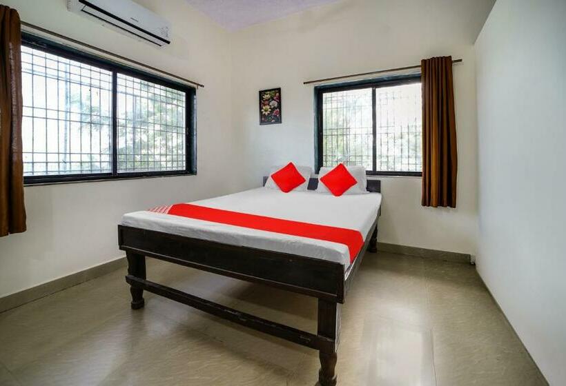 Трехместный Номер Классика, Oyo Flagship Hotel The Grand Lotus