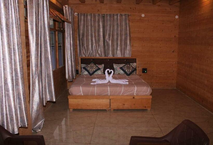 Номер Deluxe, Mannat Sach Pass