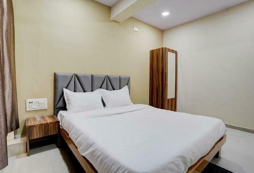 Трехместный Номер Классика, Oyo Hotel 7 Star