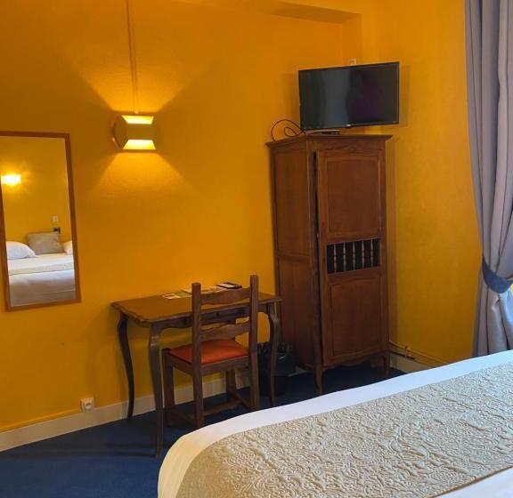 Номер Стандарт, Hostellerie Du Chateau