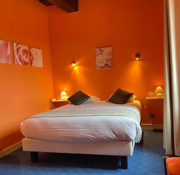 Номер Стандарт Трехместный, Hostellerie Du Chateau
