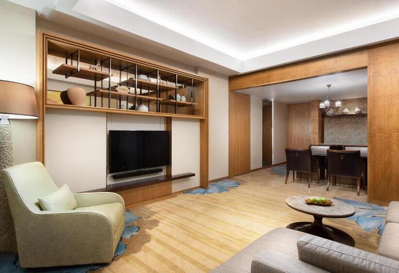 Люкс Executive Кровать Кинг, The Westin Jakarta
