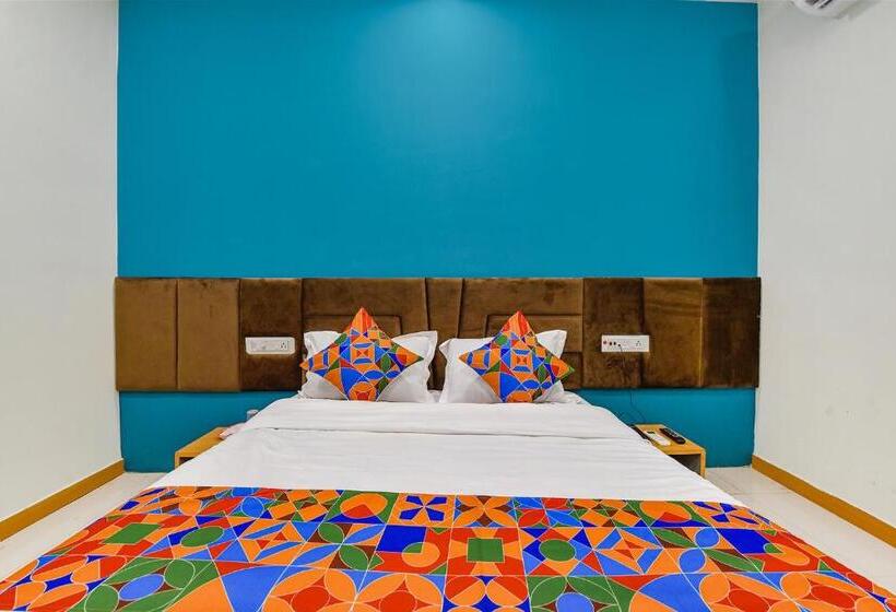 Номер Deluxe, Fabhotel Sky Palace