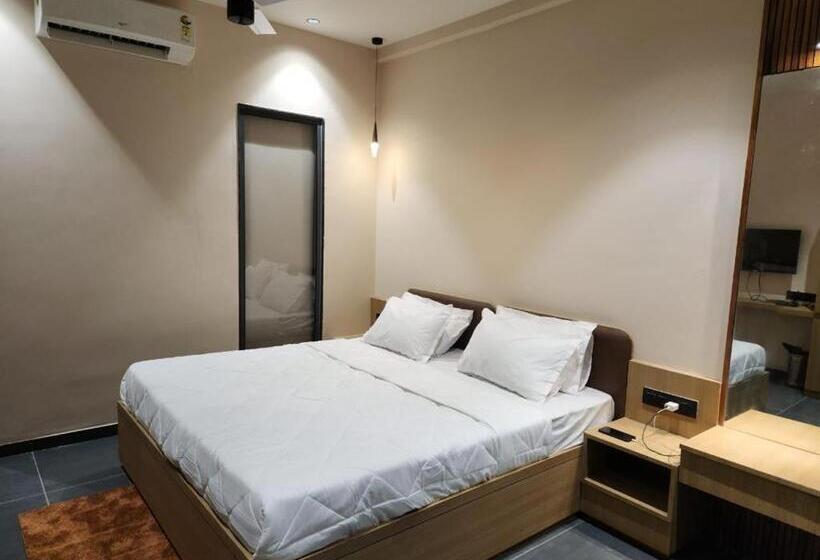 Номер Deluxe, Roccia Hill Resort