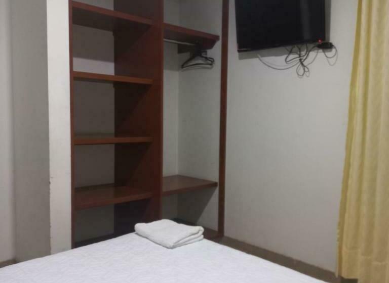 Номер Economy, Plaza 6