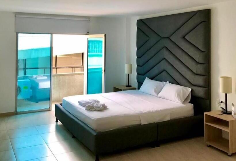 Номер Deluxe, Opera, Centro Medellín, Entertainment,y Bar, Solo Adultos