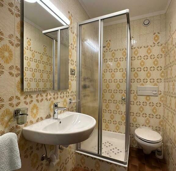 Номер Стандарт с Балконом, B&b & Apartments Gasser