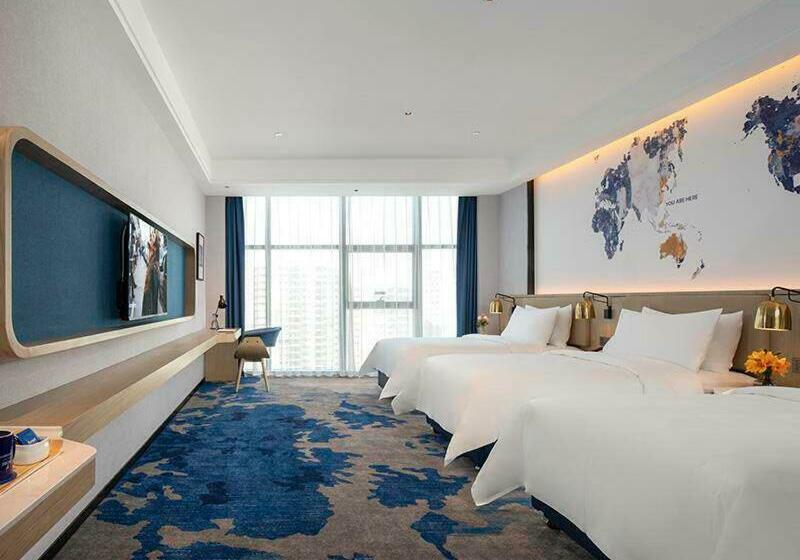 Трехместный Номер Superior, Kyriad Marvelous Hotel Fangchenggang Administration Center High Speed Railway Station