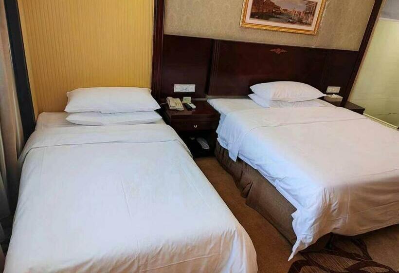 Семейный Номер Deluxe, Vienna Hotel Jiangsu Yangzhou Shouxihu Wenchangge
