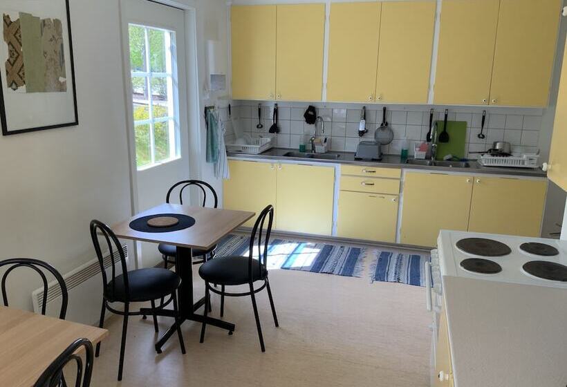 Habitació Triple Estàndard, Evedals Vandrarhem Vaxjo