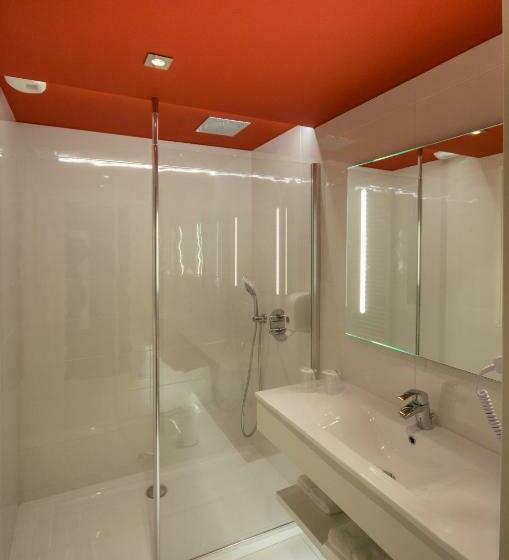 Номер Комфорт, Brit Hotel & Spa Saint Brieuc Plérin