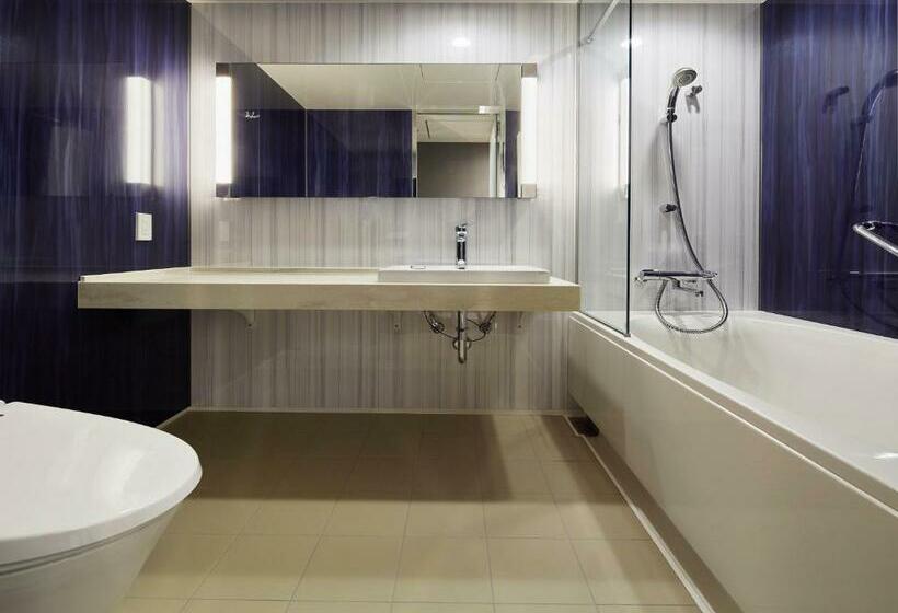 Номер Superior, Mitsui Garden Hotel Nagoya Premier