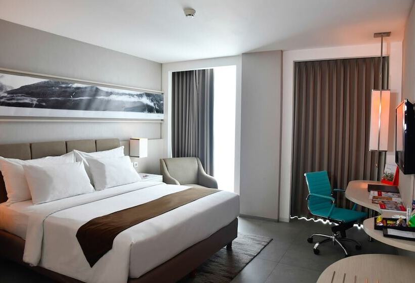 Номер Deluxe, Swiss Belhotel Jambi