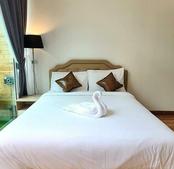 Deluxe room with river view, Lake Hill Resort Kanchanaburi