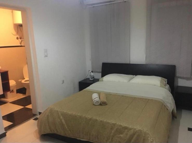اتاق استاندارد, Denis Apartment