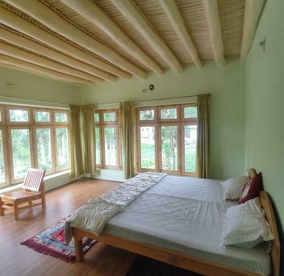 اتاق استاندارد با چشم‌انداز باغ, Streamlet Homestay