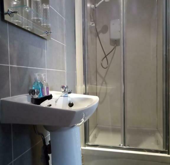 Номер Стандарт, Atherstone Guest House