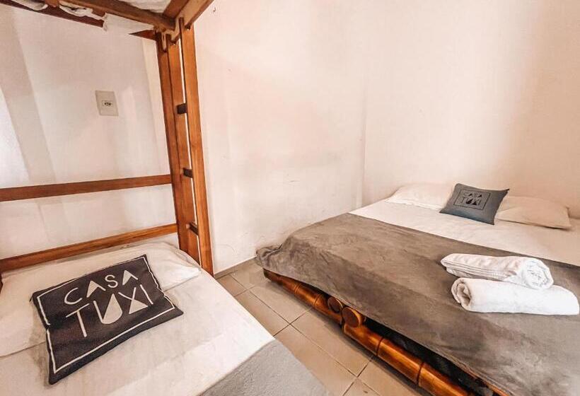 اتاق استاندارد چهار تخته, Casa Tuxi