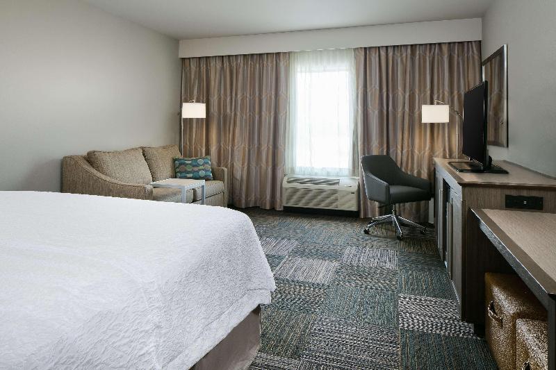 Стандартный Номер Кровать Кинг, Hampton Inn & Suites Mason City