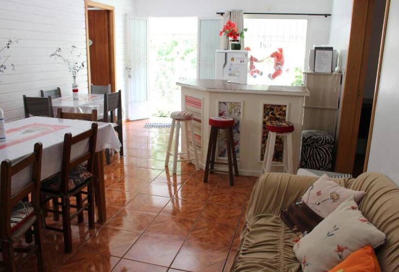 غرفة قياسية, Kantinho Da Serra