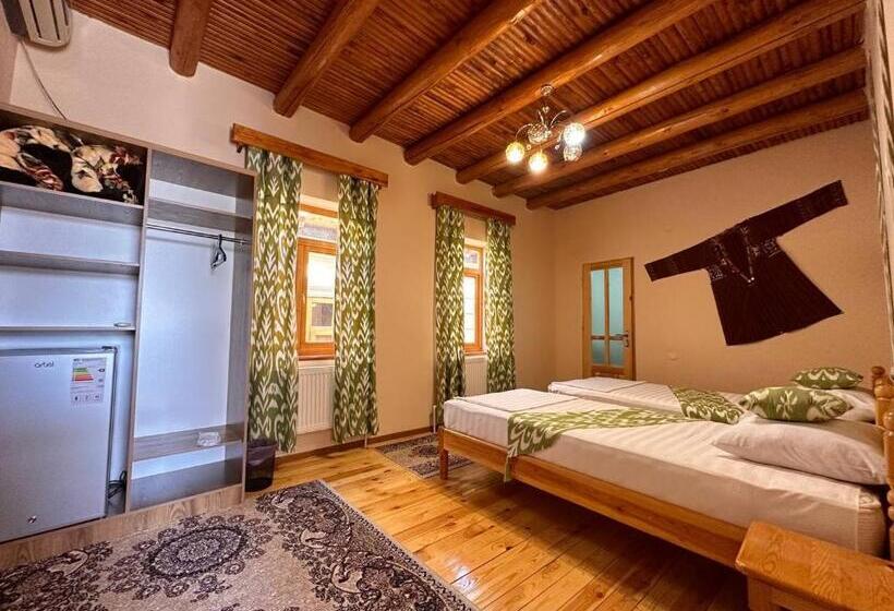 스탠다드 룸, Sarrafon Guest House