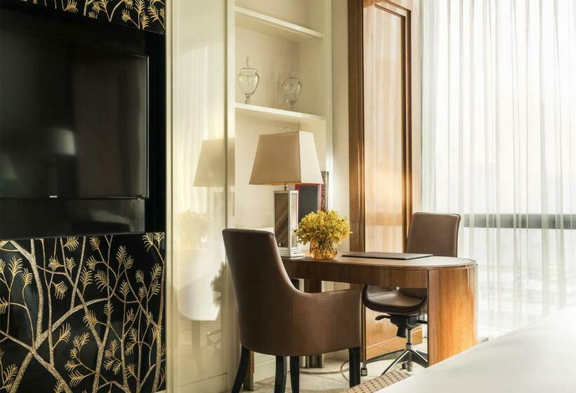 חדר דחוקס עם מיטת קינג, Four Seasons Hotel Tianjin