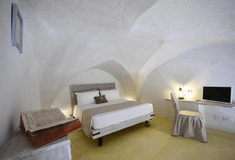 디럭스 룸, Palazzo Castriota