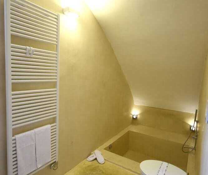 Номер Deluxe, Palazzo Castriota