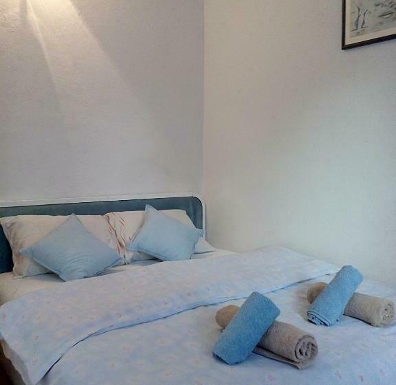 سوییت, Casa Calda Apartments