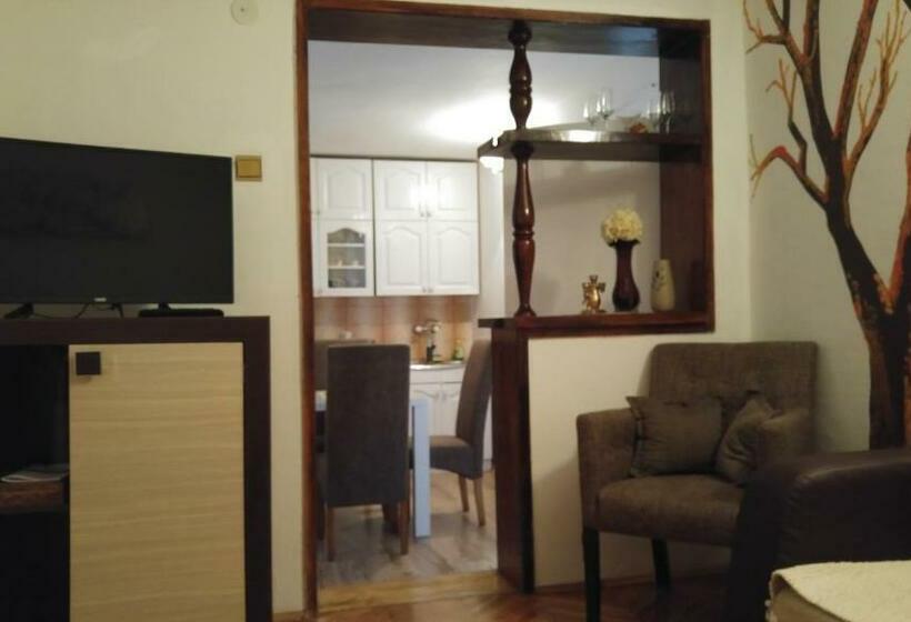 سوییت, Casa Calda Apartments
