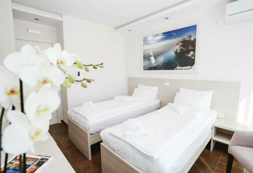 اتاق استاندارد, Garni Hotel Arka