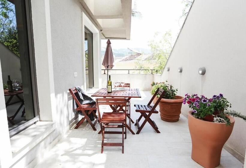 آپارتمان 1 خوابه با بالکن, Garni Hotel Arka