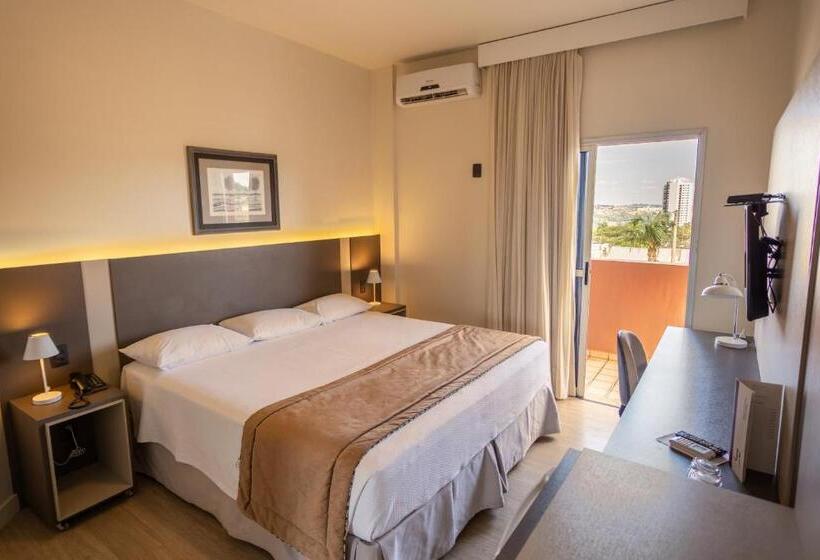 Люкс с Балконом, Jr Hotel Marilia