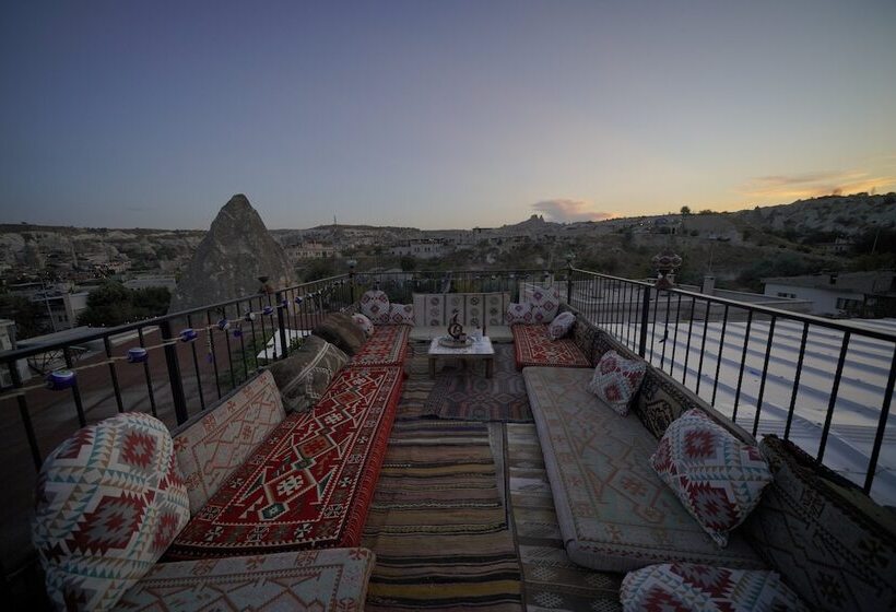 Номер Стандарт, Goreme Art Stone