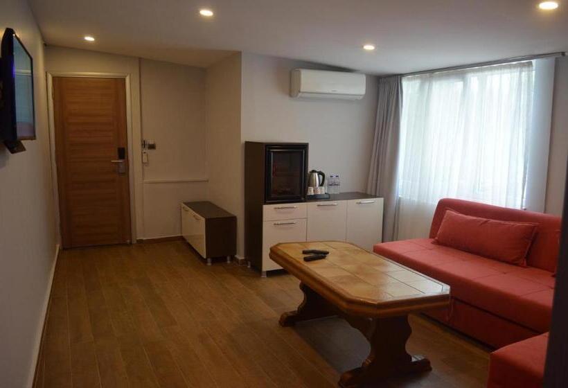 Family Suite, Senler Boutique