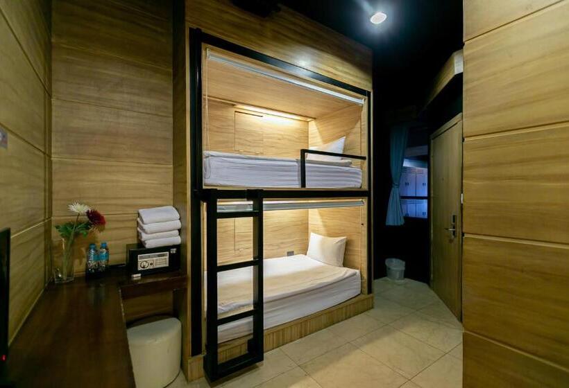 패밀리 룸, The Bedrooms Hostel Pattaya