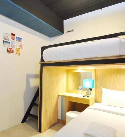 스탠다드 룸 2층 침대, The Bedrooms Hostel Pattaya