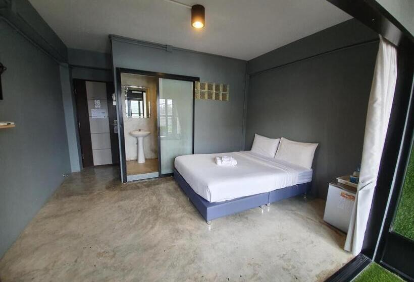 标准间带阳台, Sleep Airport Chiang Mai