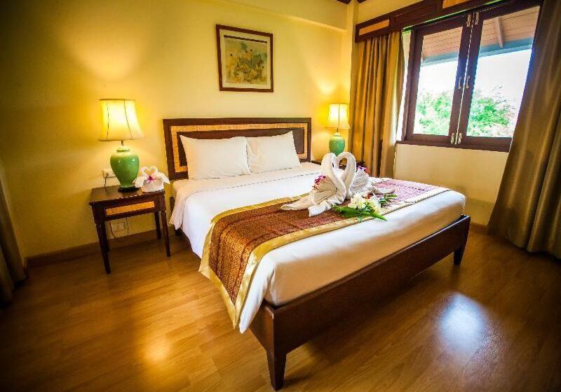 Номер Стандарт, Natural Park Resort Pattaya