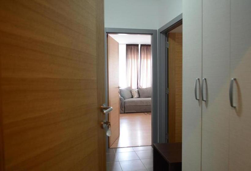 سوییت, Garni Hotel Lion