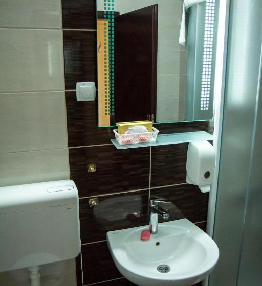 1 Bedroom Penthouse Apartment, Danica