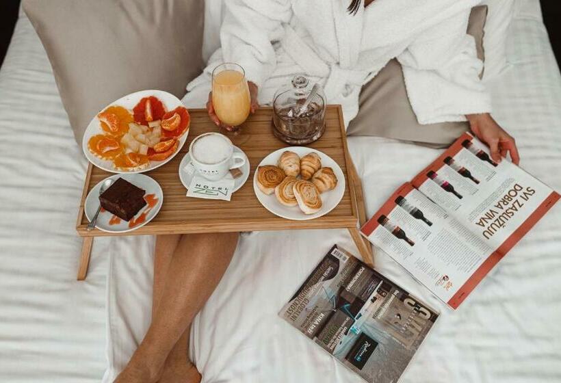 اتاق استاندارد, Garni Hotel Zen