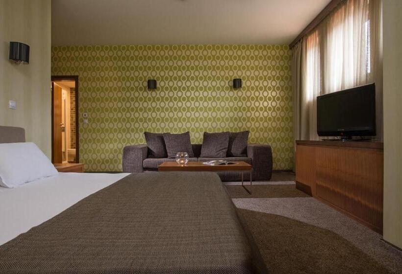 이코노미 룸, Boutique Hotel Uniqato
