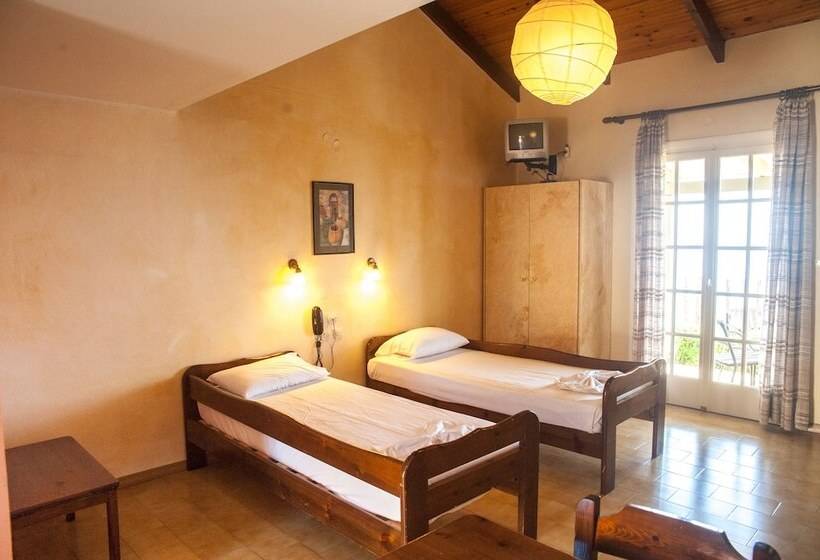 Номер Дюплекс, Mouikis Sun Village