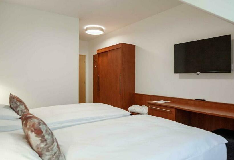 Номер Стандарт, Equitana Hotel Resort