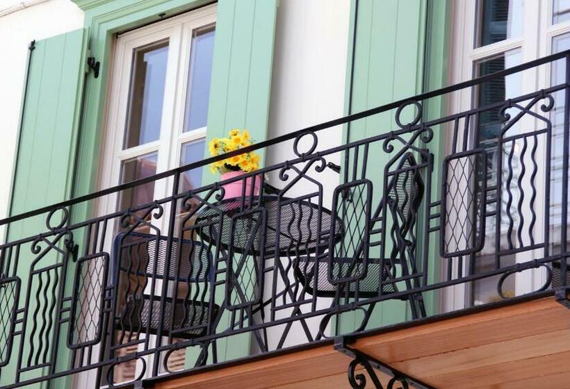 Номер Стандарт, Pension Isabo