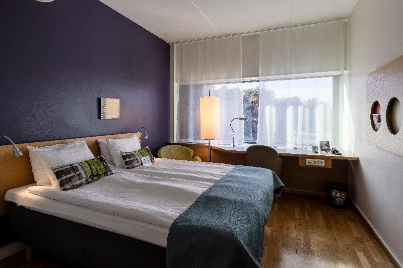 Номер Стандарт Адаптированный для Инвалидов, Holiday Inn Express   Siegen, An Ihg